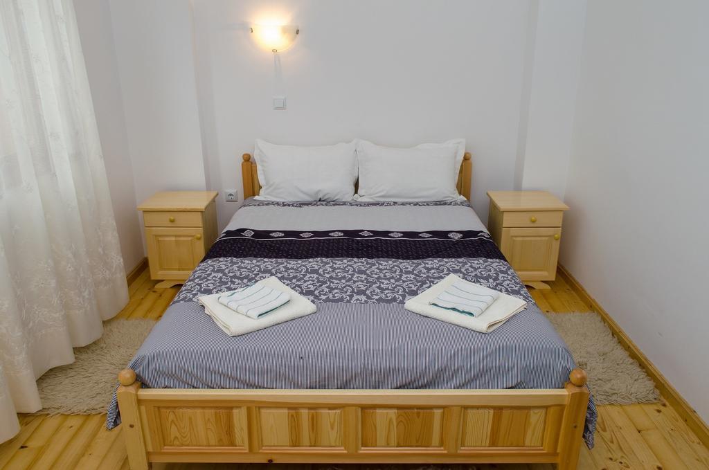 Guest House Joji Szapareva Banja Szoba fotó